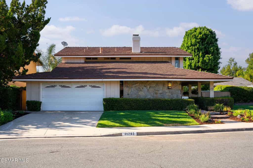 House in Westlake Village, California 12029760