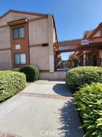 Condominium in Inglewood, California 12030255