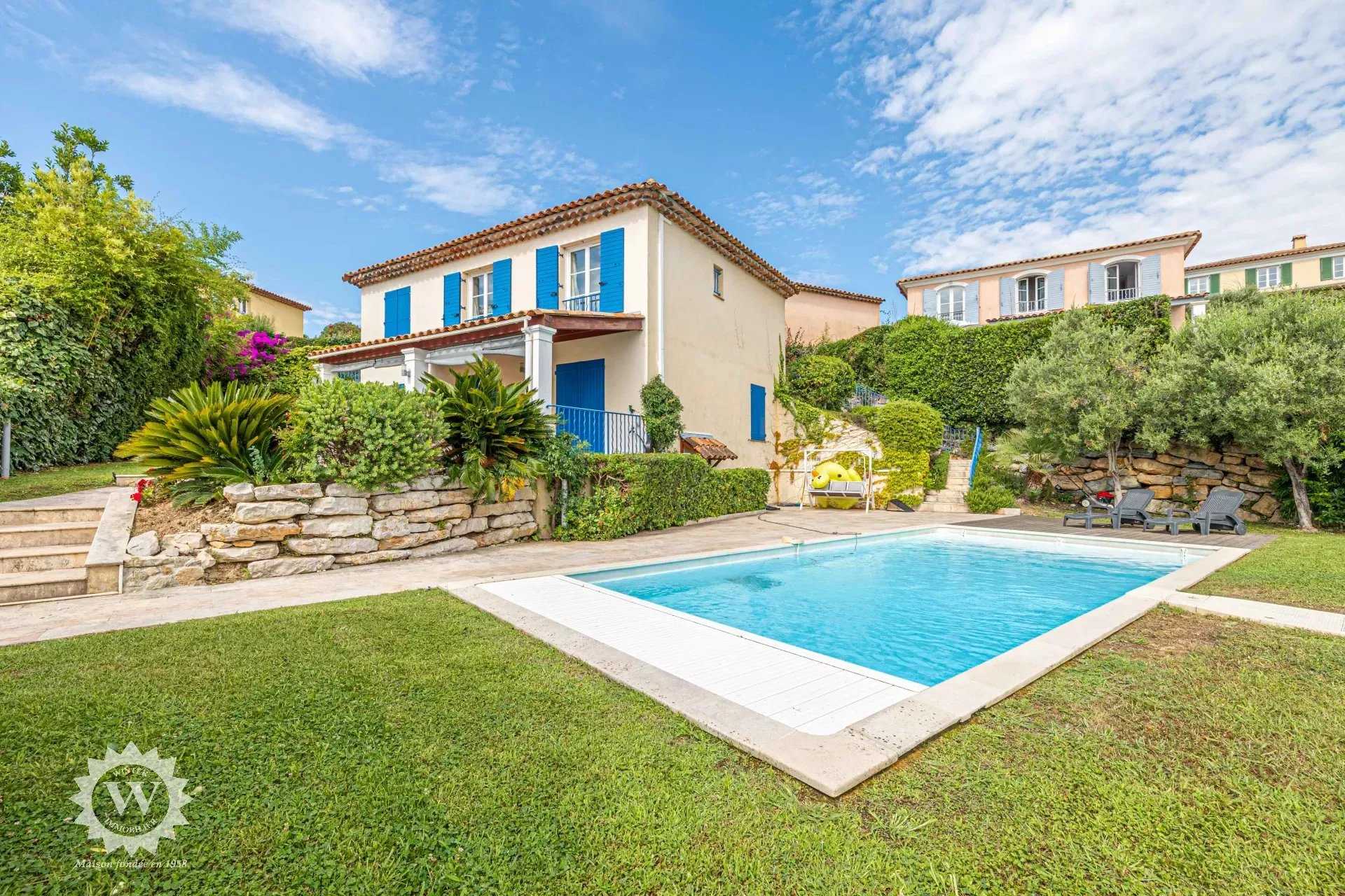 Eigentumswohnung im Villeneuve-Loubet, Provence-Alpes-Côte d'Azur 12030381