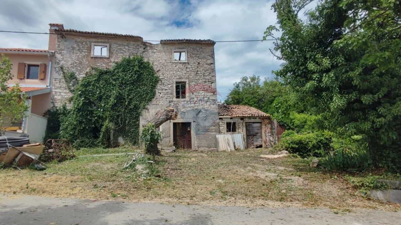 بيت في جروزنجان, استارسكا زوبانيجا 12030866