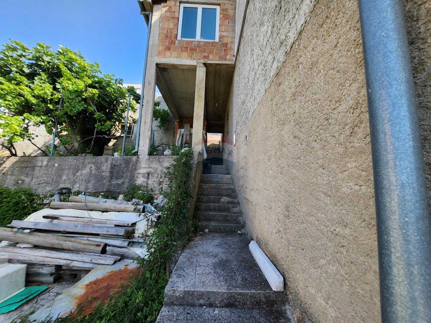 Haus im Marinići, Primorsko-goranska županija 12030929