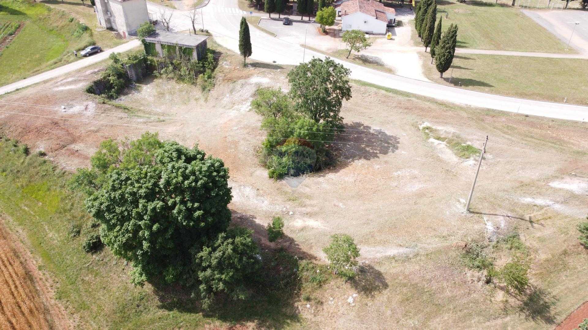 Land in Žminj, Istarska županija 12031047