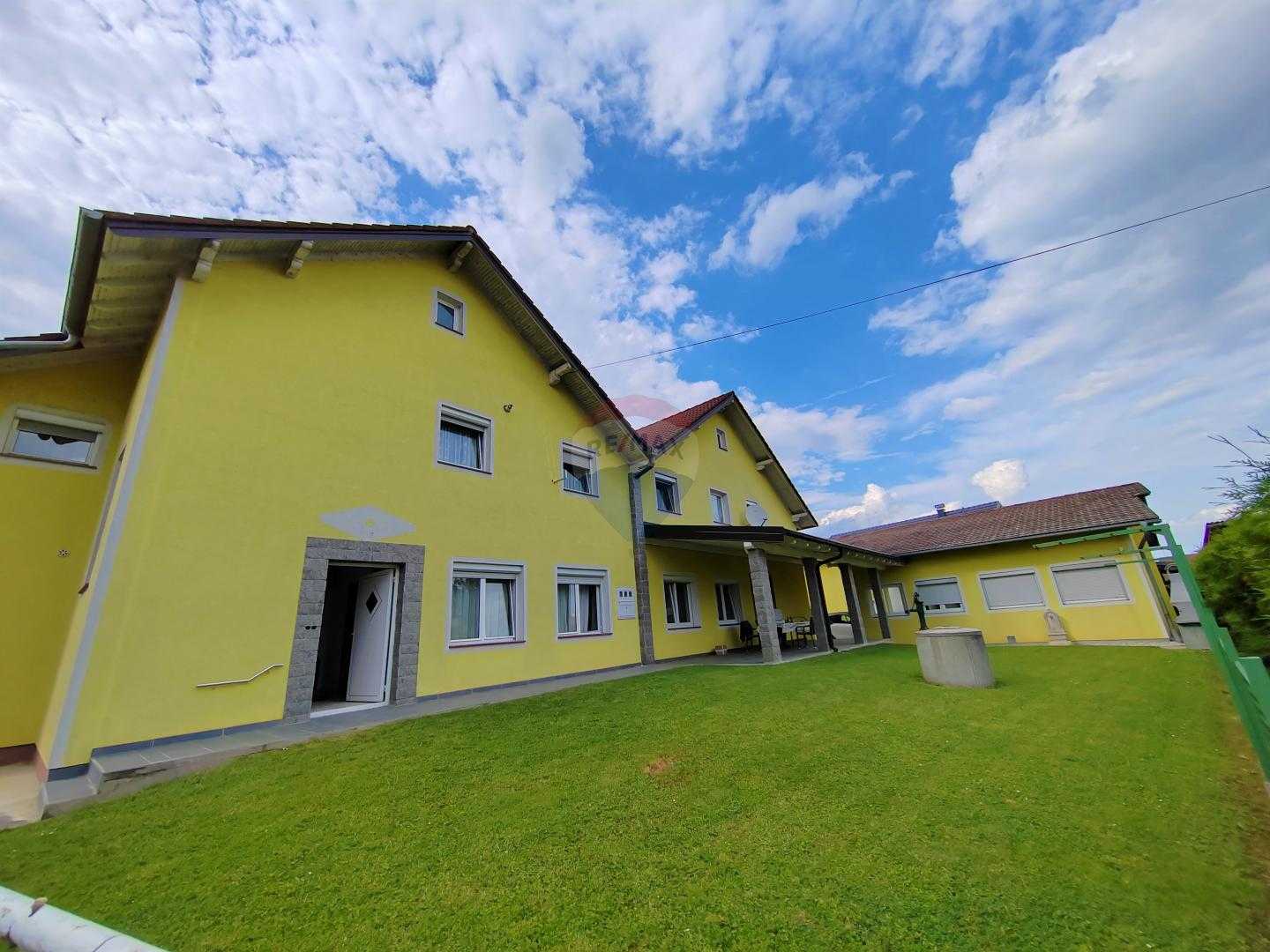 σπίτι σε Rugvica, Zagrebacka Zupanija 12031121