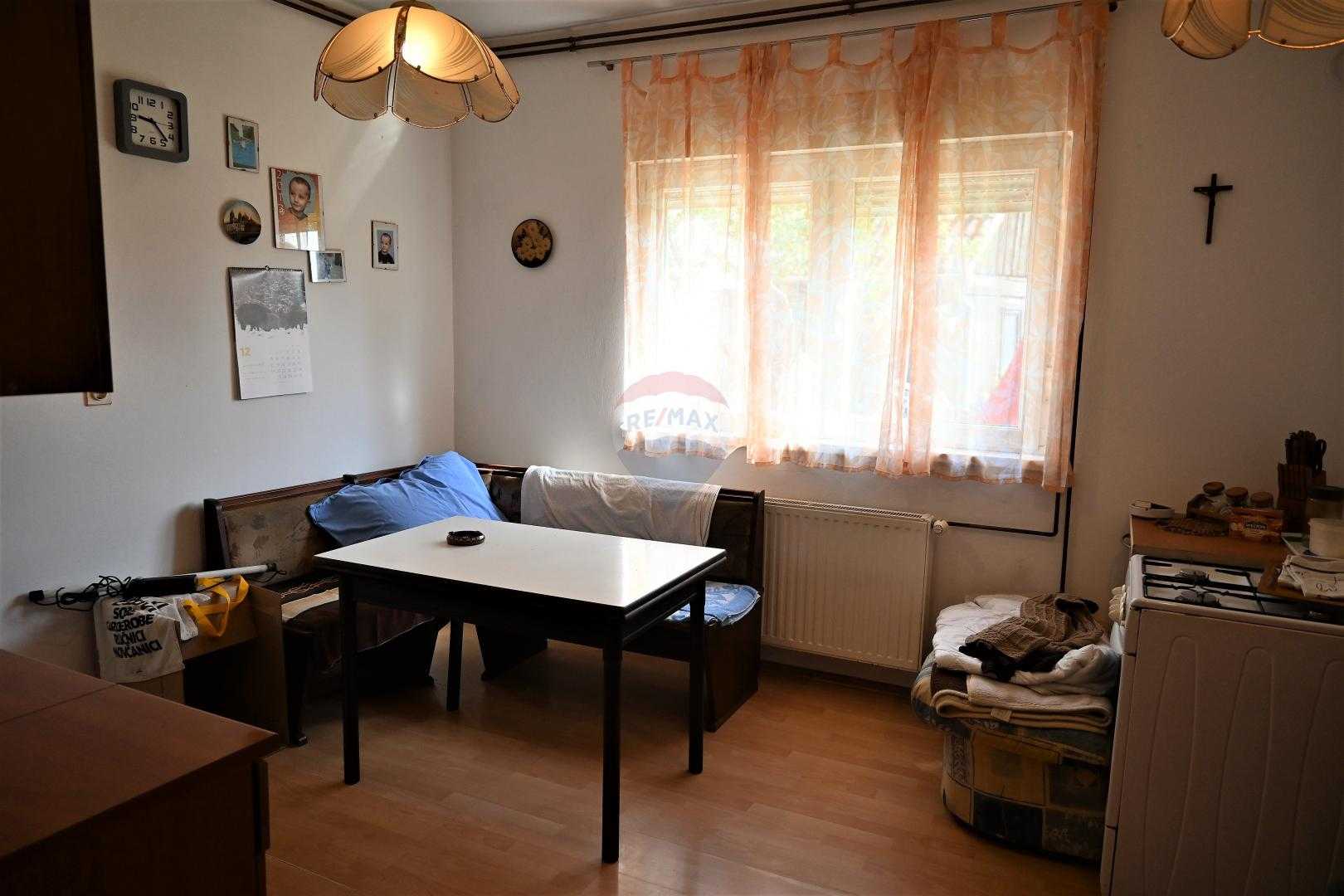 Casa nel Dumovec, Zagreb, Grad 12031225