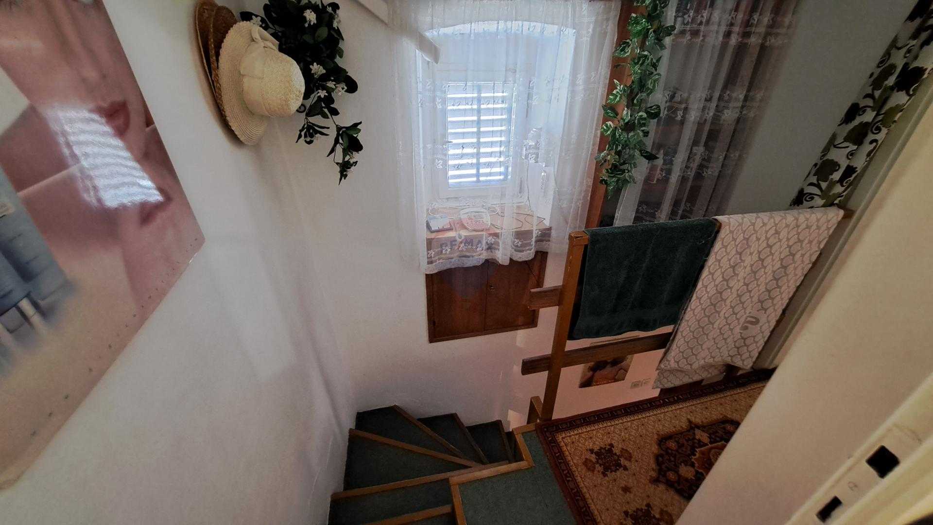 Talo sisään Novi Vinodolski, Primorsko-Goranska Zupanija 12031227