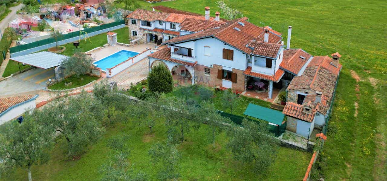 House in Bale, Istarska Zupanija 12031250