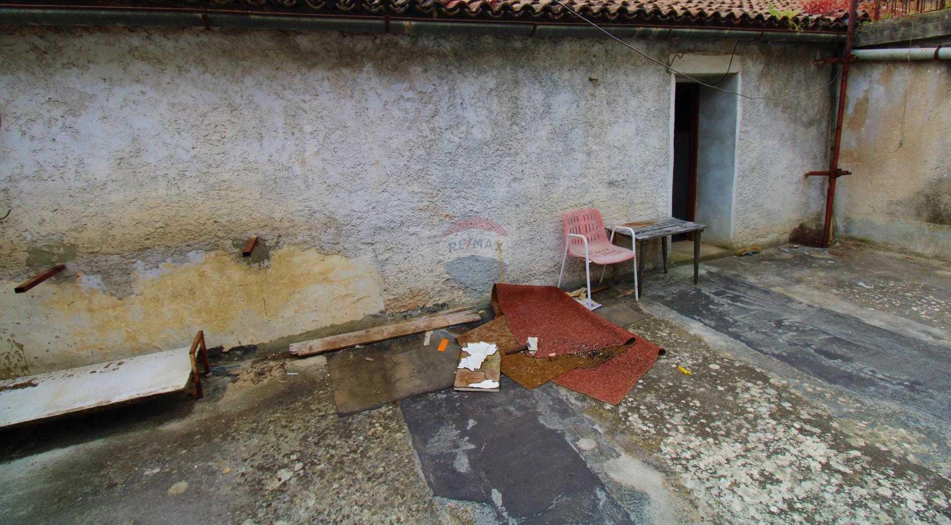 rumah dalam Vrsar, Istarska županija 12031261