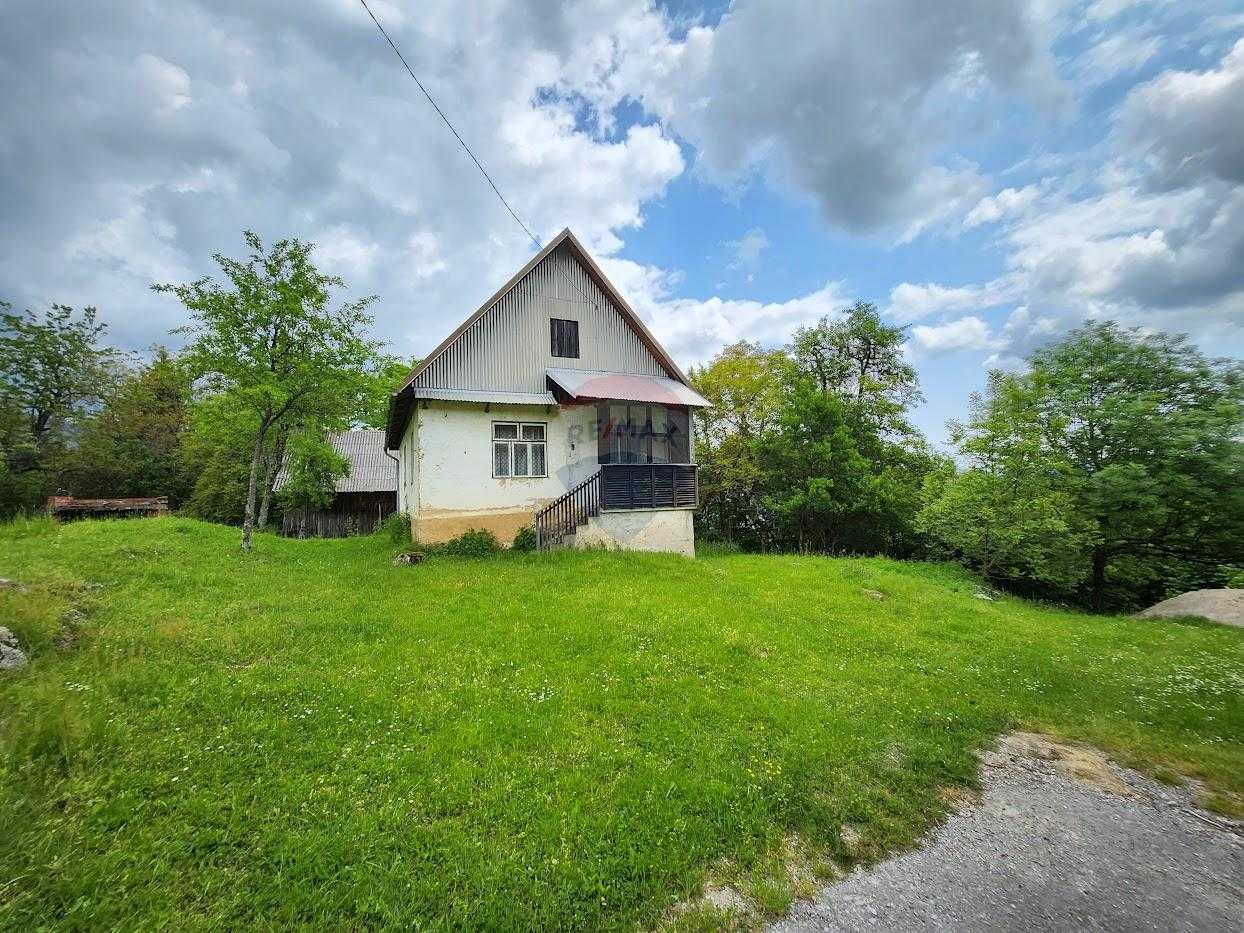 σπίτι σε Osilnica, Osilnica 12031295