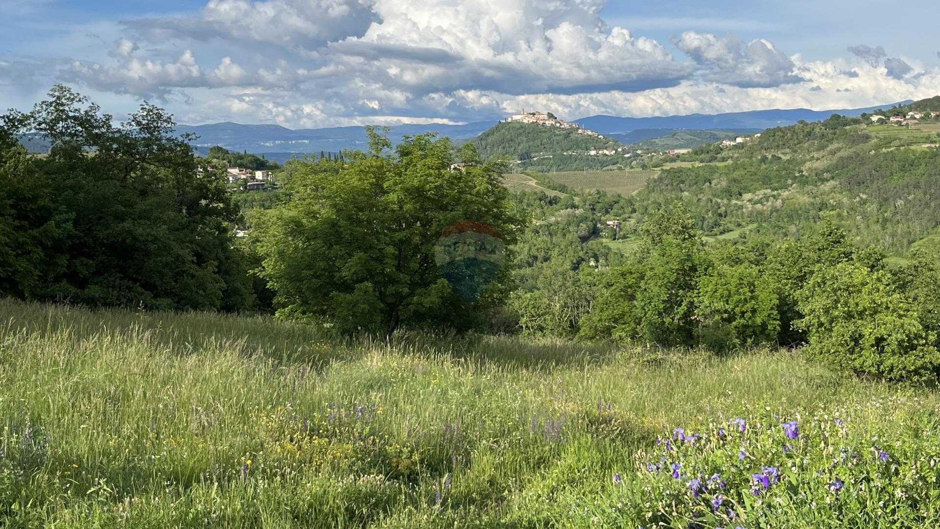 Terre dans Karojba, Istarska Zupanija 12031475