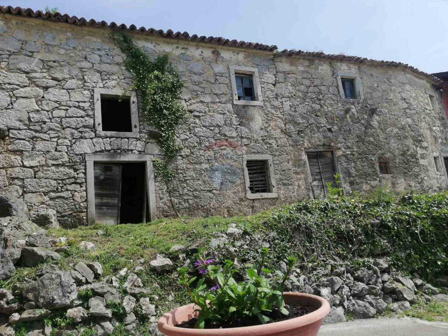 Casa nel Lupoglav, Istarska Zupanija 12031484
