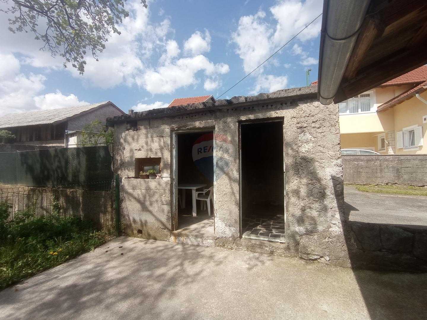 בַּיִת ב Ogulin, Karlovačka županija 12031533