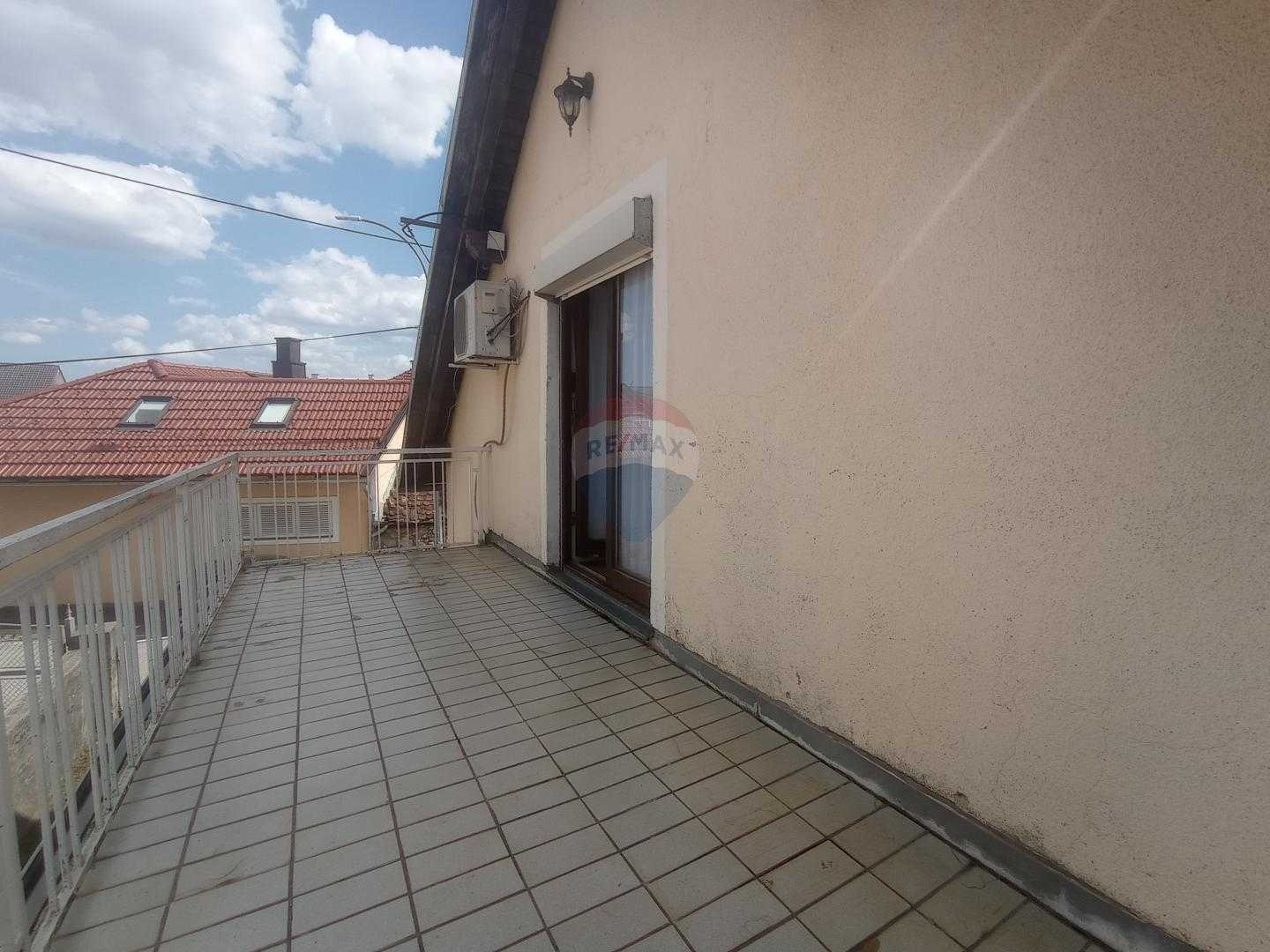 σπίτι σε Ogulin, Karlovacka Zupanija 12031533