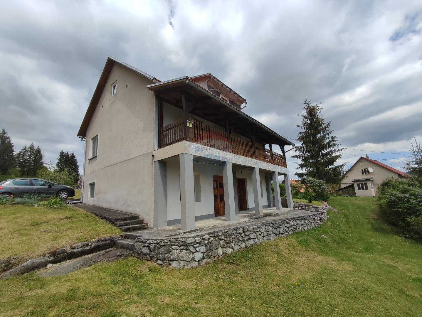 Huis in Vrbovsko, Primorsko-Goranska Zupanija 12031564