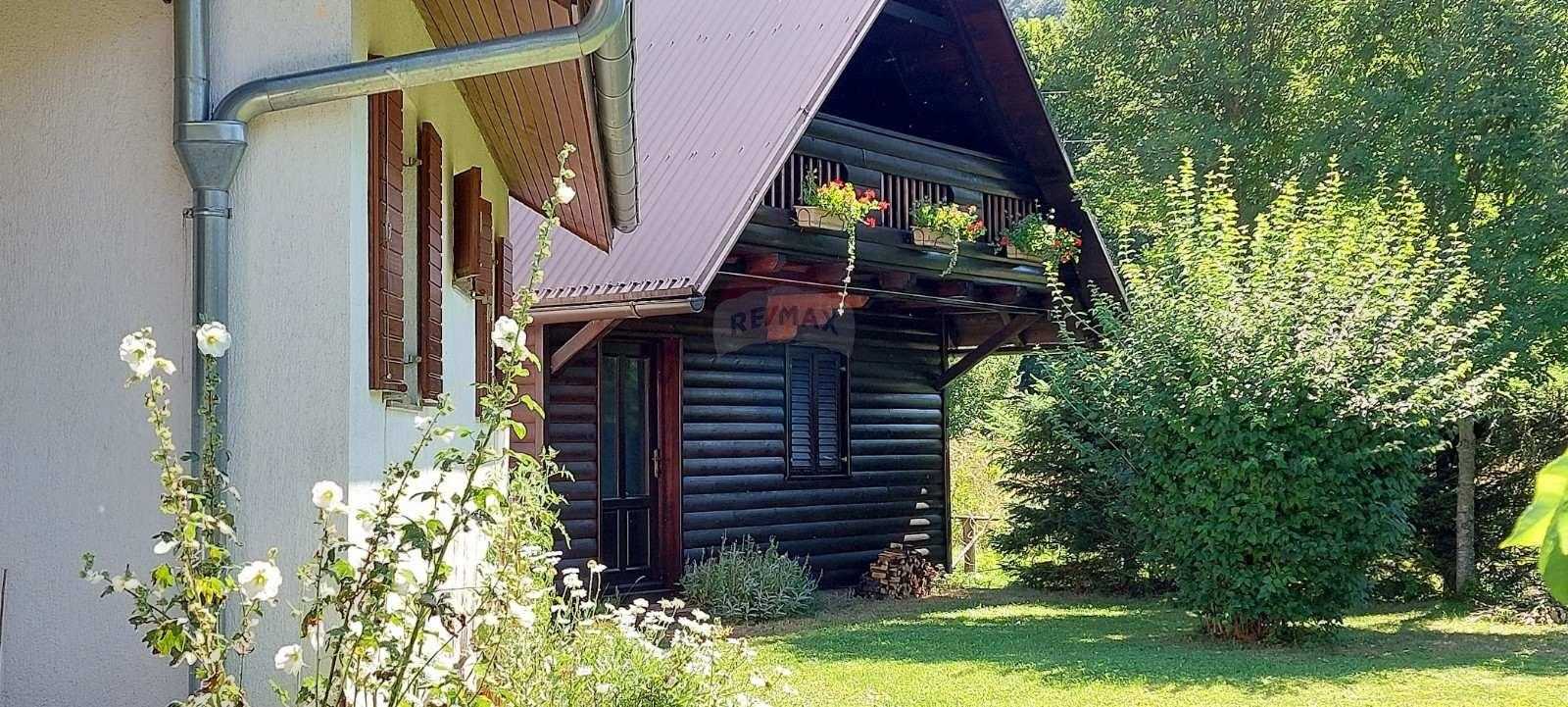 Dom w Mrkopalj, Zupanija Primorsko-Gorańska 12031645