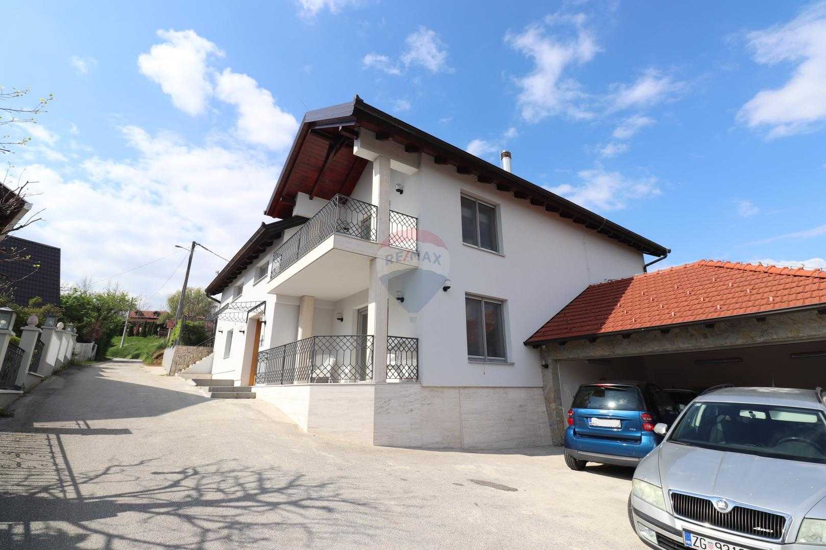 بيت في Sveti Ivan Zelina, Zagrebačka županija 12031678