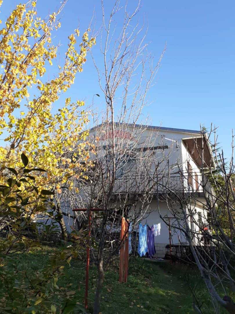 casa en Bribir, Primorsko-goranska županija 12031684