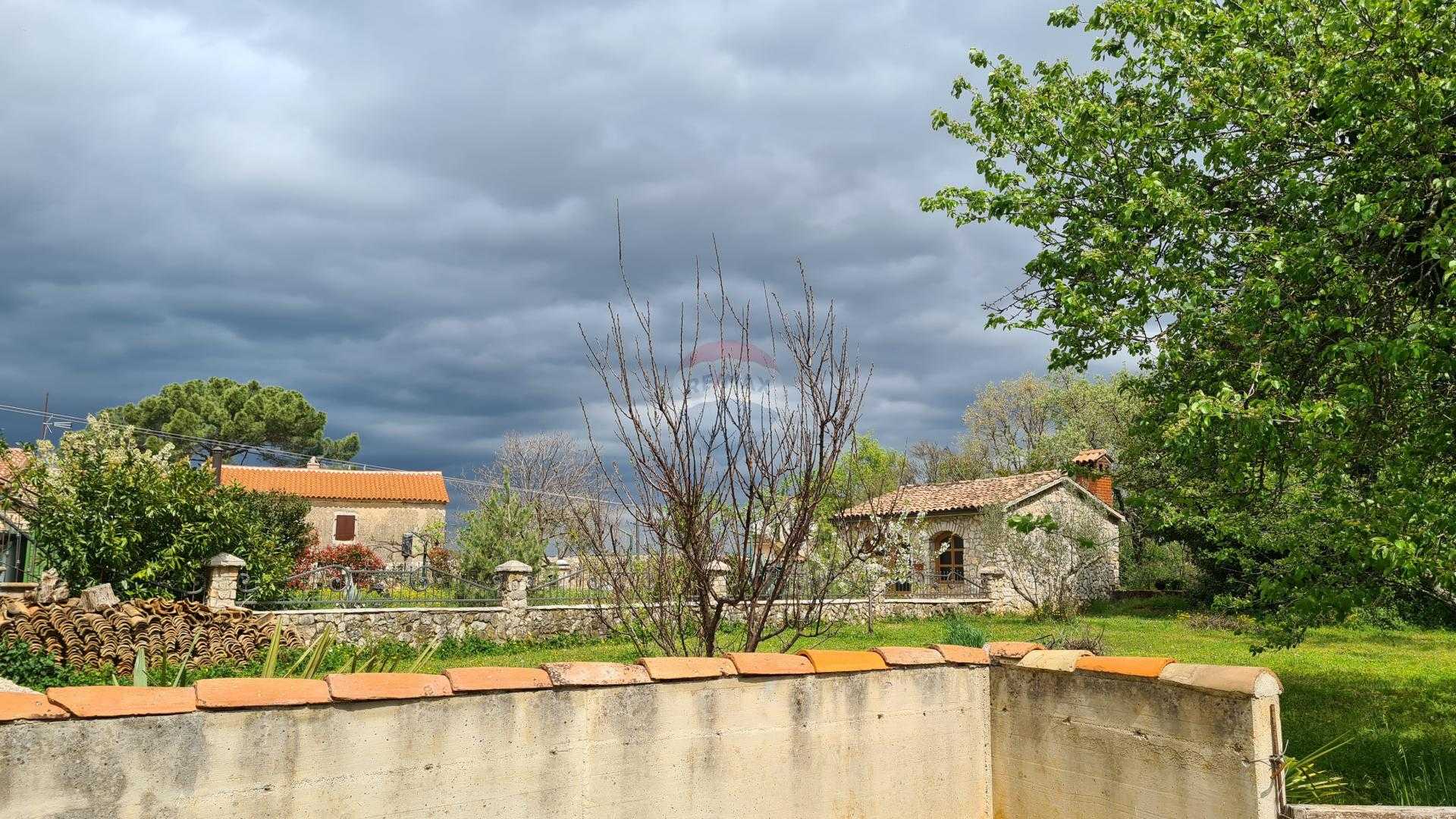Hus i Višnjan, Istarska županija 12031690