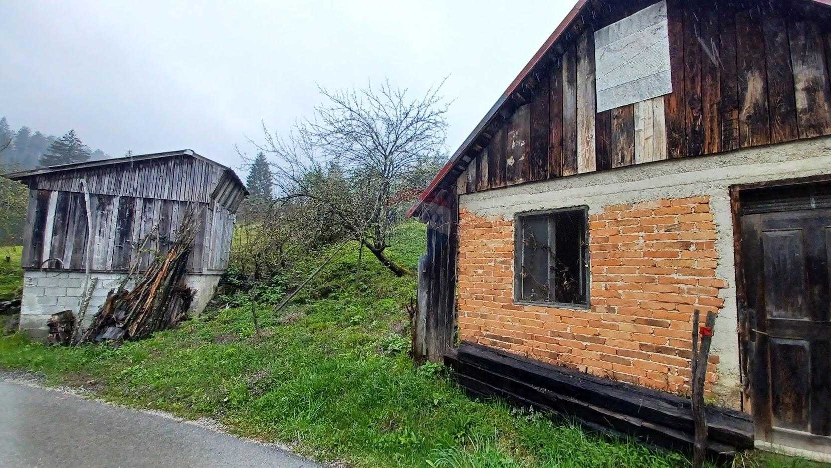 Dom w Gomirje, Primorsko-goranska županija 12031719