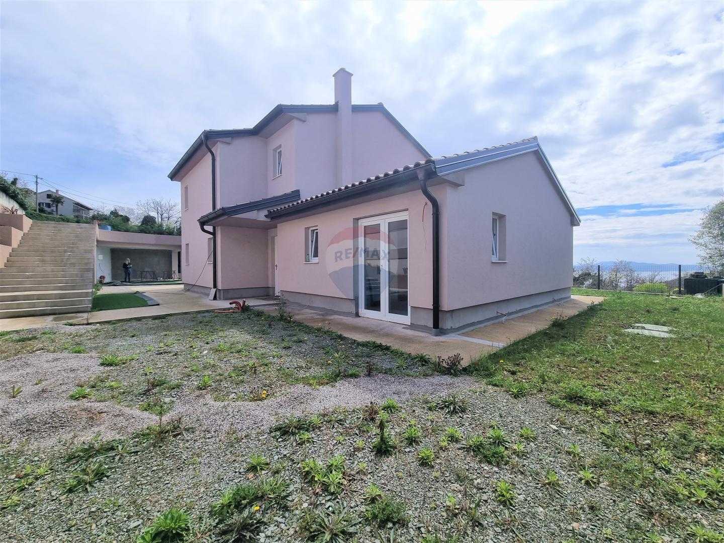 House in Opatija, Primorsko-Goranska Zupanija 12031756