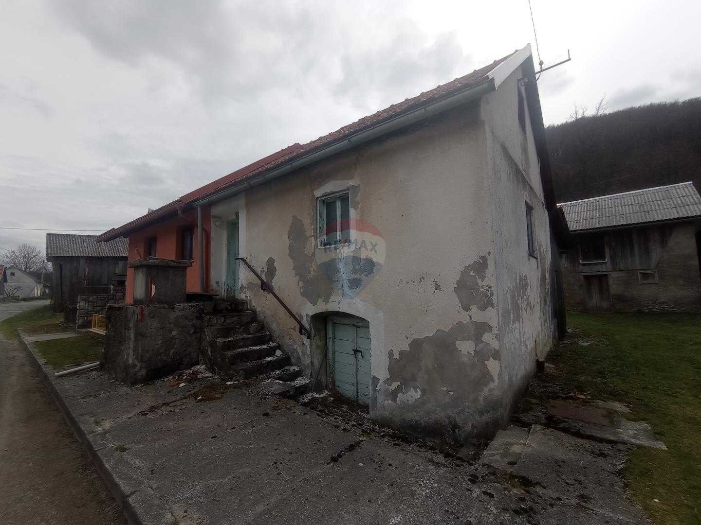 жилой дом в Огулин, Карловацкая Зупания 12031779