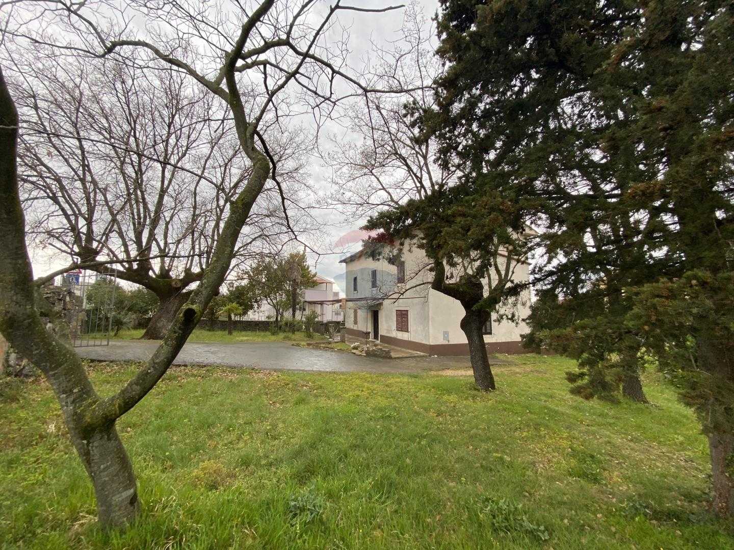 House in Malinska, Primorsko-Goranska Zupanija 12031820