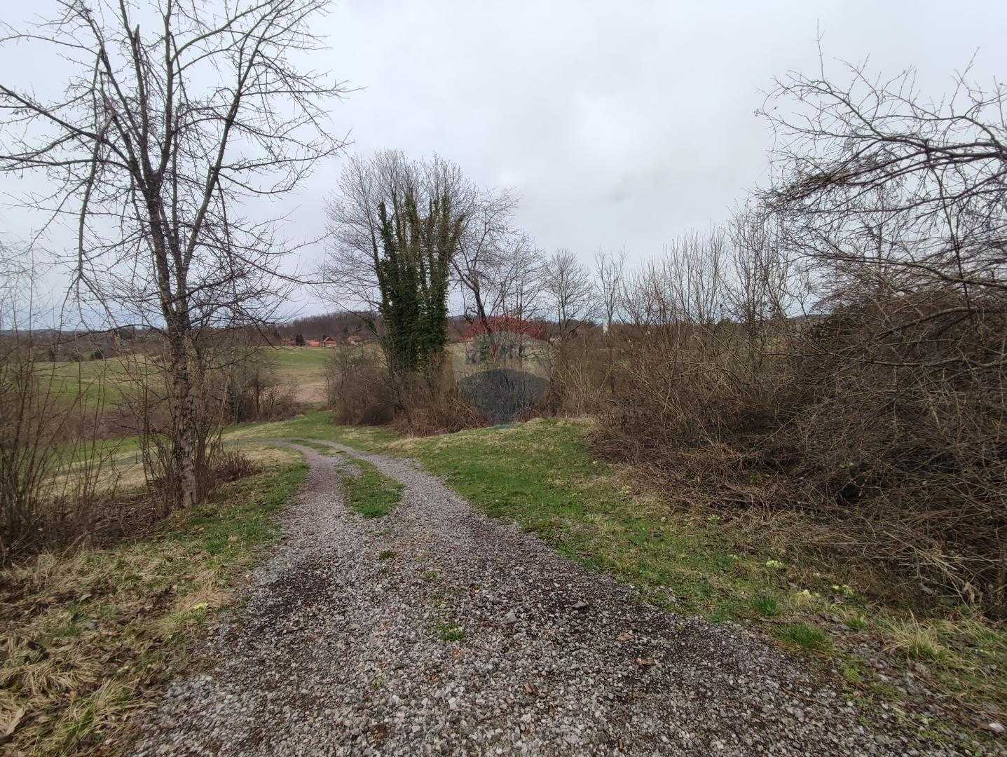 Land in Ponikve, Karlovac County 12031889