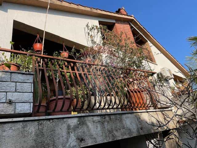 Huis in Rijeka, Primorsko-goranska županija 12031989