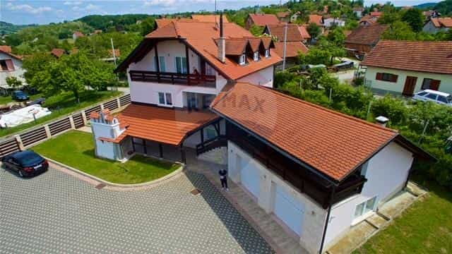Dom w Stubicke Toplice, Krapinsko-Zagorska Zupanija 12032306
