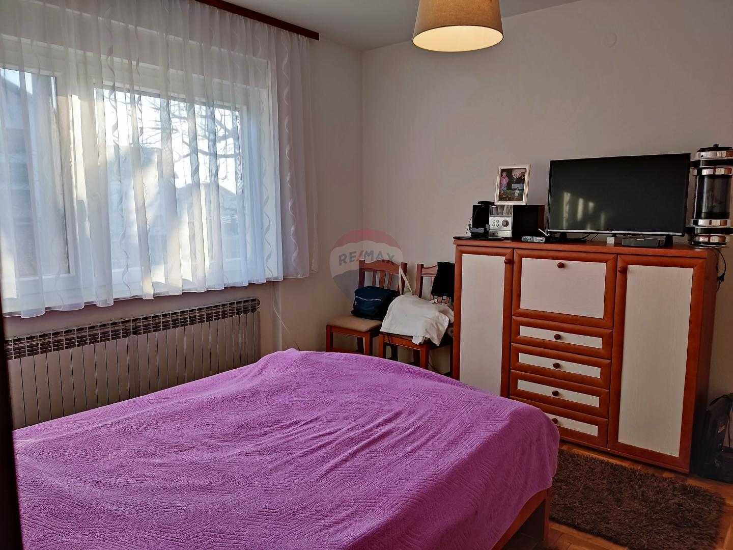 rumah dalam Novaki Kraljevecki, Zagreb, Grad 12032321