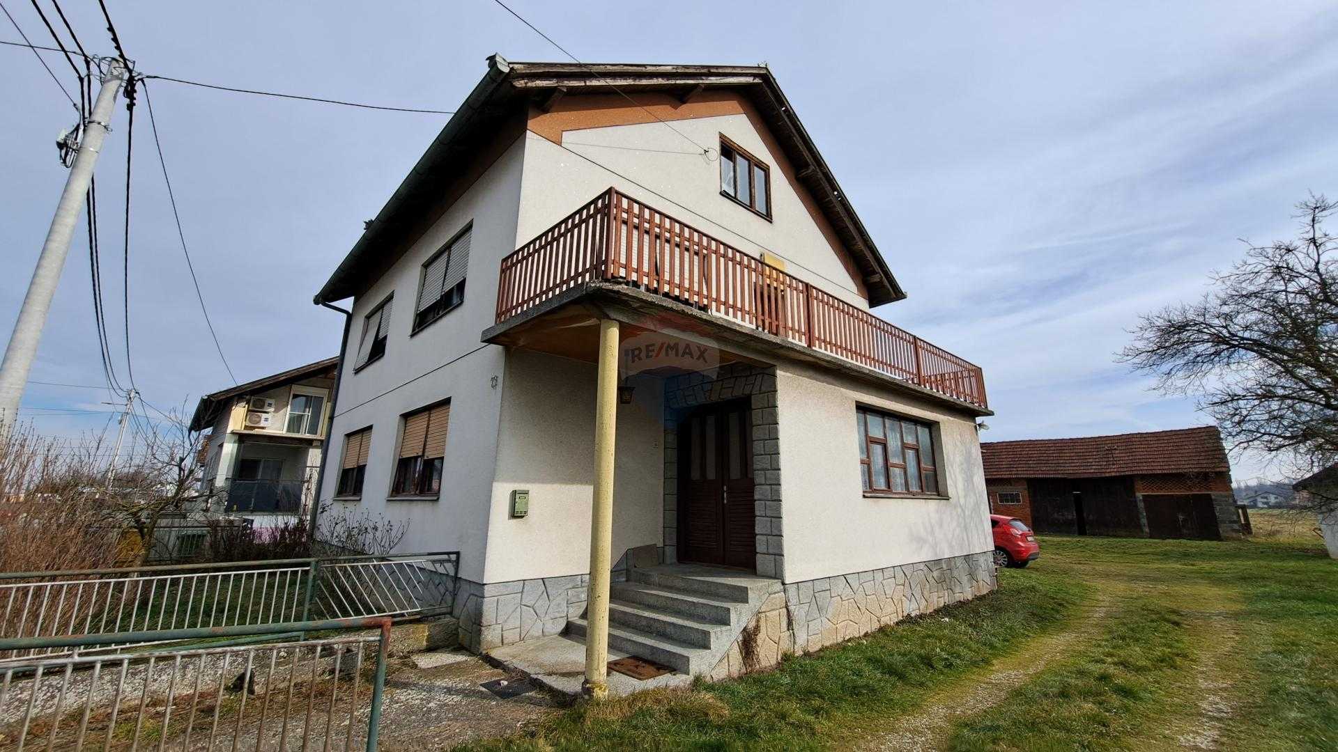 房子 在 Hrasce Turopoljsko, Zagreb, Grad 12032333
