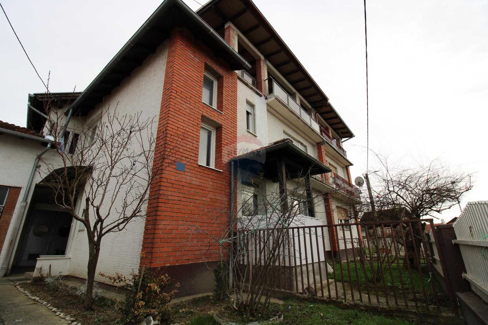 Hus i Petrinja, Sisacko-Moslavacka Zupanija 12032381
