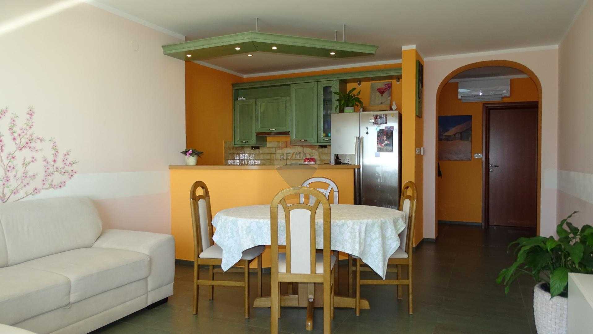 Casa nel Rijeka, Primorsko-goranska županija 12032415