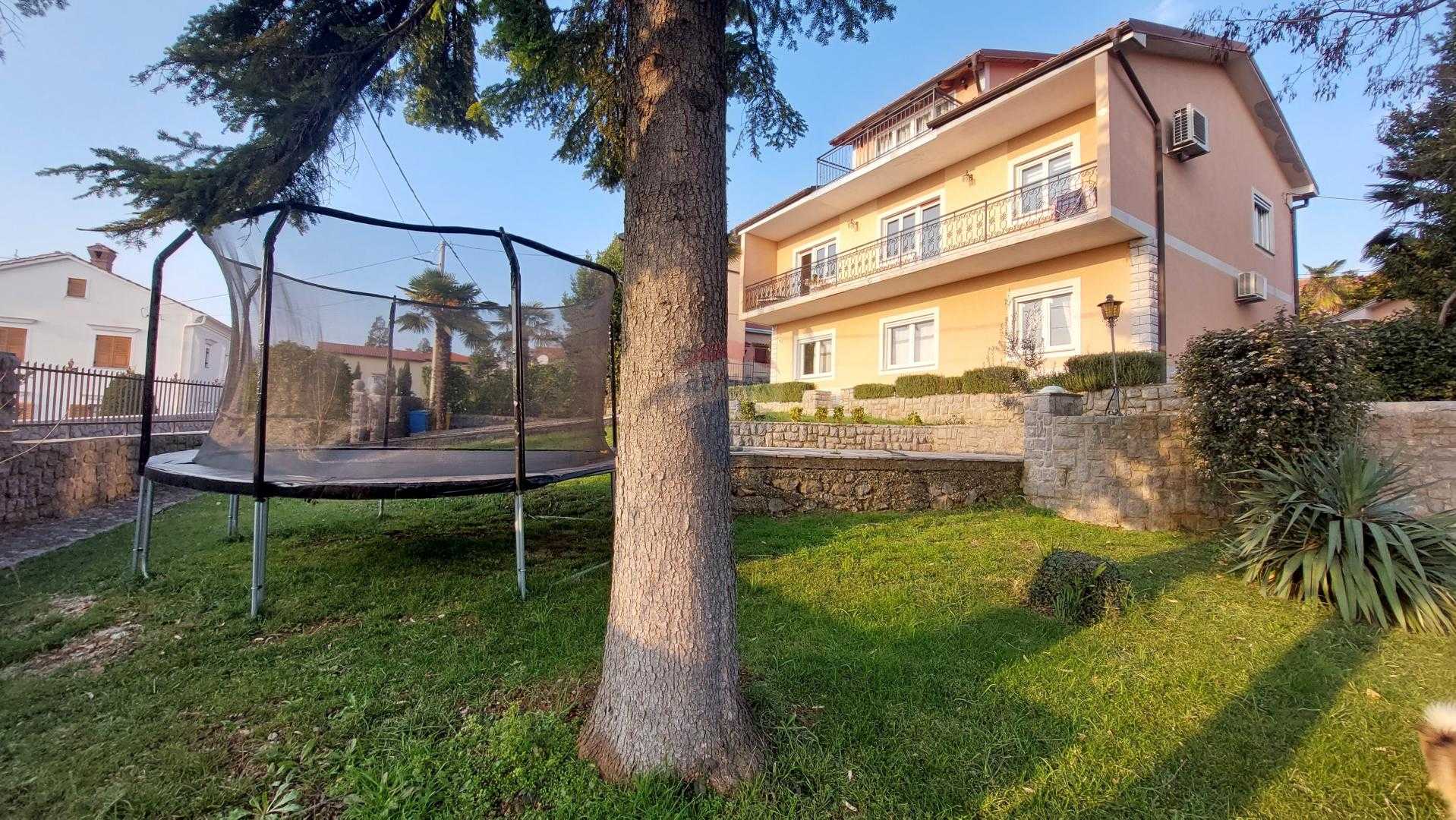 House in Rubeši, Primorsko-goranska županija 12032423