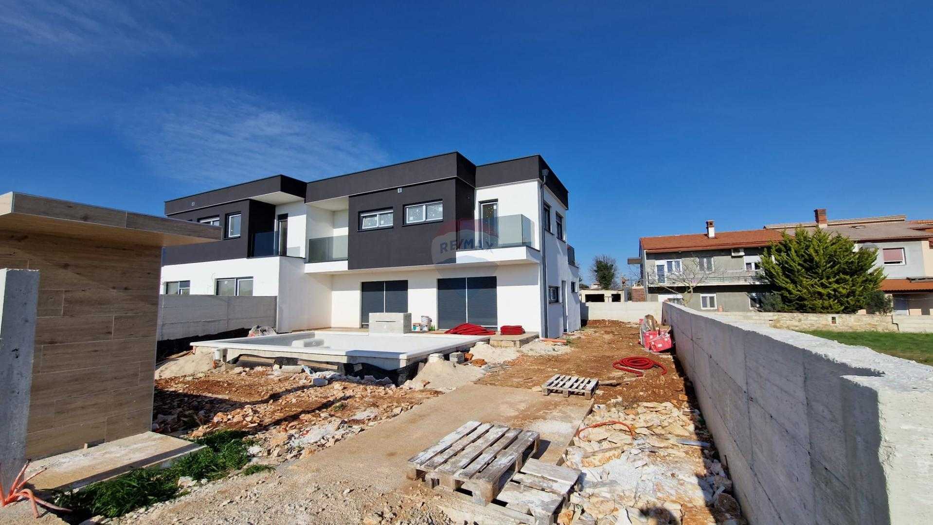 House in Liznjan, Istarska Zupanija 12032486