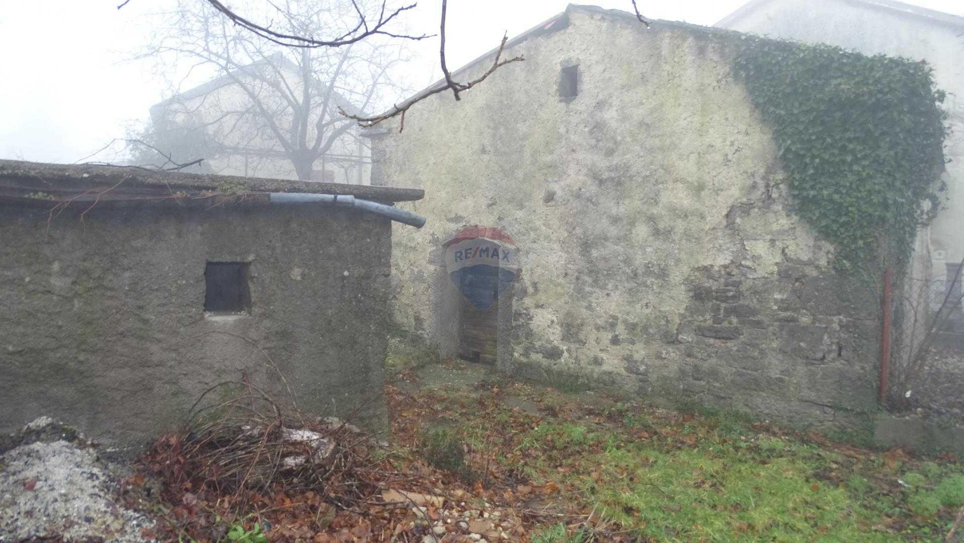 Hus i Klana, Primorsko-Goranska Zupanija 12032508