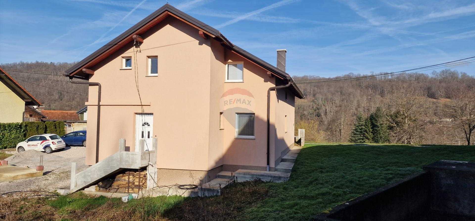 Dom w Bosiljevo, Karlovacka Zupanija 12032622