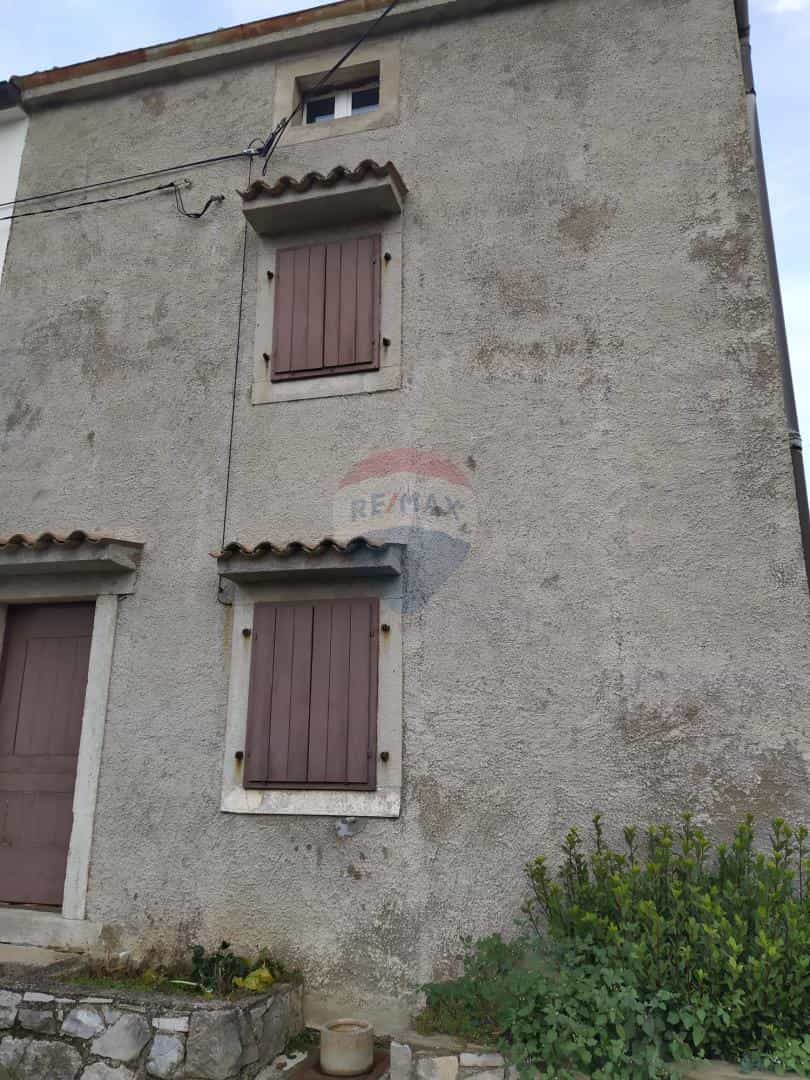 House in Orlec, Primorsko-goranska županija 12032630