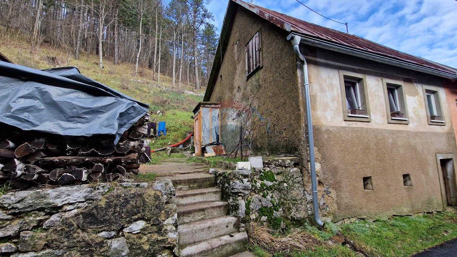 Rumah di Fuzine, Primorsko-Goranska Zupanija 12032673