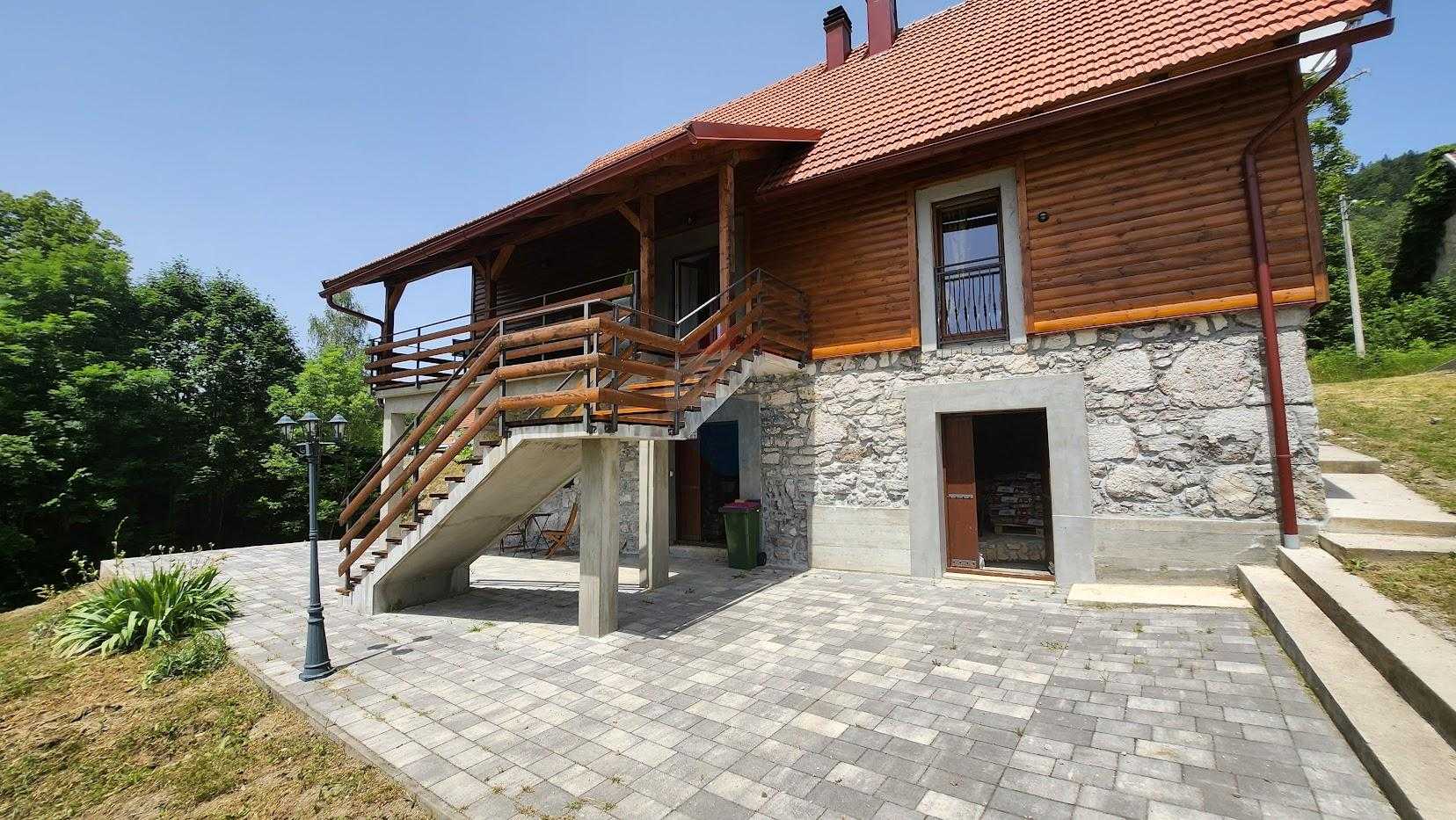 Haus im Brod Moravice, Primorsko-Goranska Zupanija 12032690