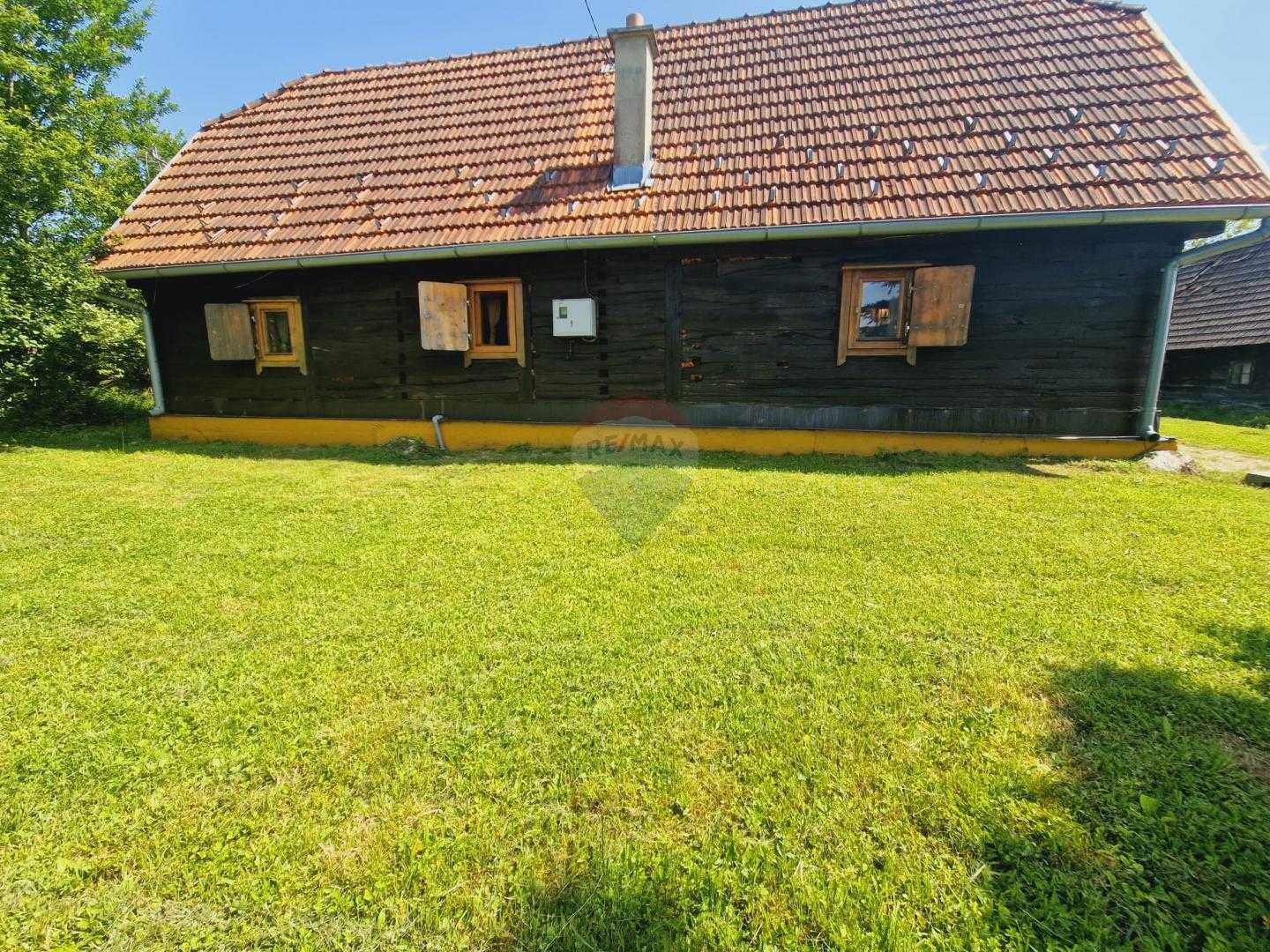 σπίτι σε Lekenik, Sisacko-Moslavacka Zupanija 12032752