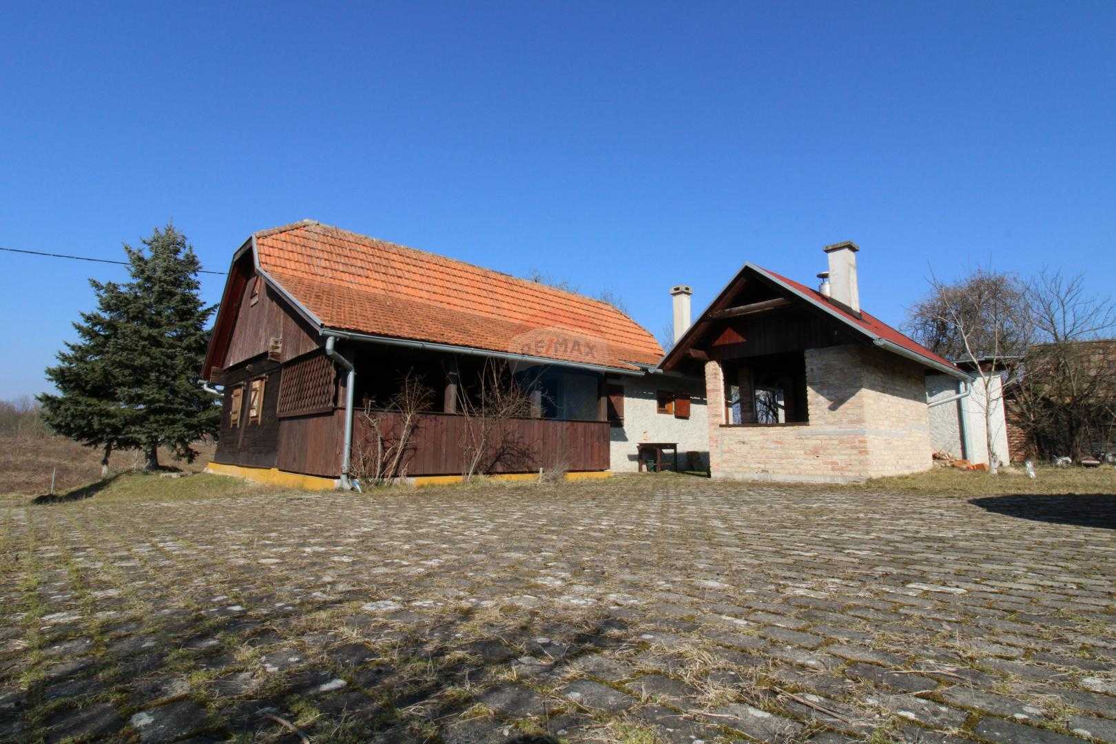 Dom w Cerje Letovanićko, Sisačko-moslavačka županija 12032752