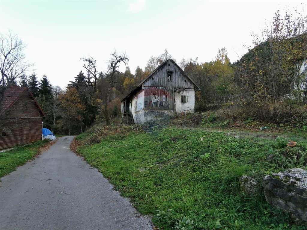 casa en Osilnica, Osilnica 12032880