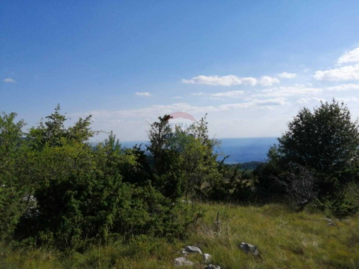 Tanah di Buzet, Istarska Zupanija 12032951