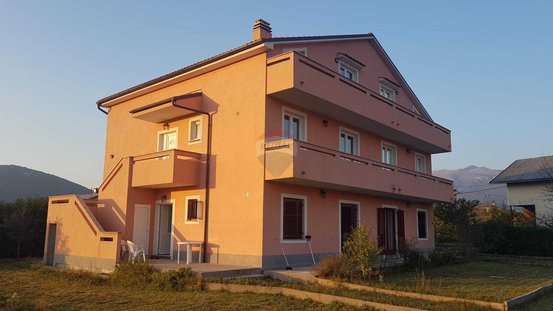 casa no Jelenje, Primorsko-Goranska Zupanija 12032965