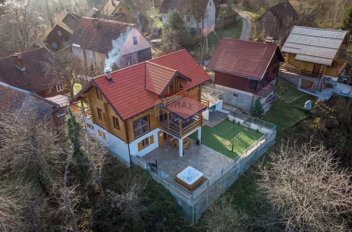 σπίτι σε Marija Trošt, Primorsko-goranska županija 12033138
