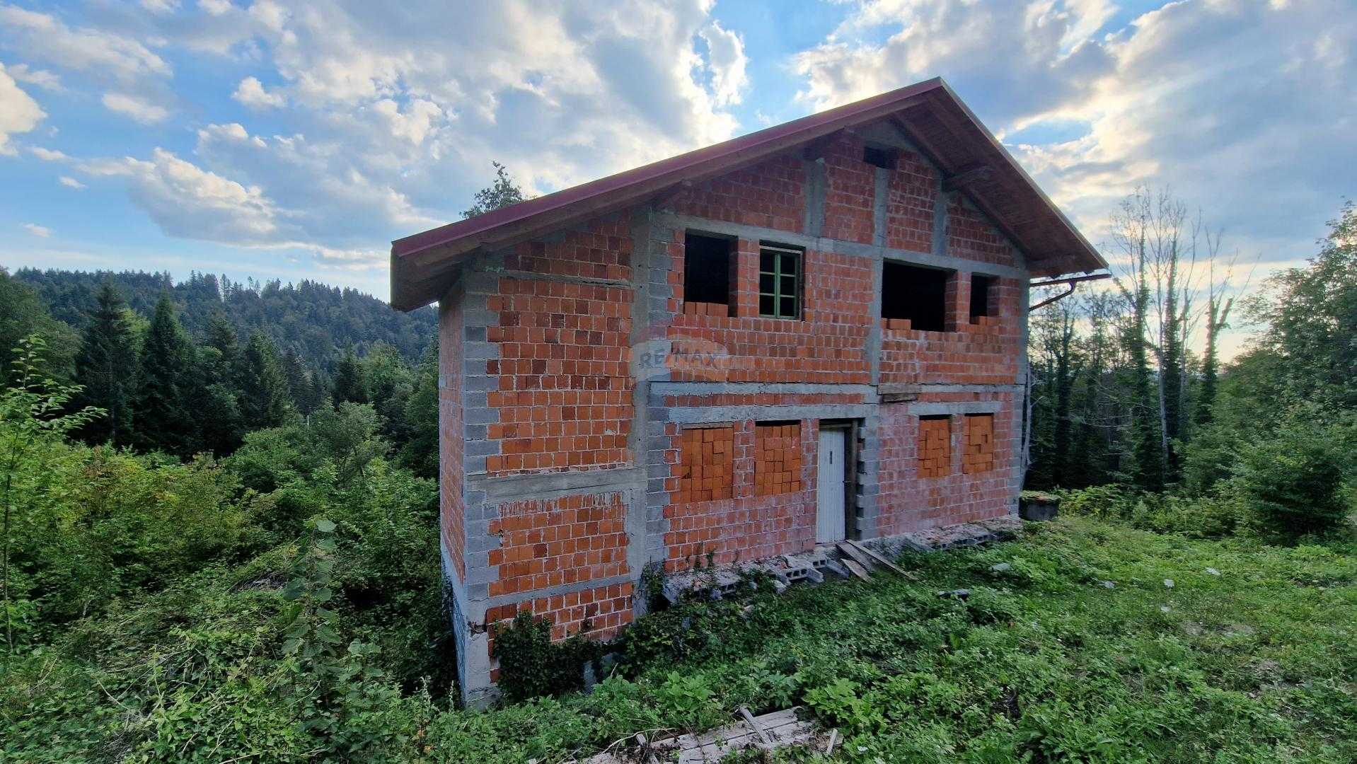 σπίτι σε Brod Moravice, Primorsko-Goranska Zupanija 12033188