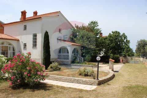 房子 在 法萨纳, 伊斯塔斯卡·祖帕尼亚 12033202