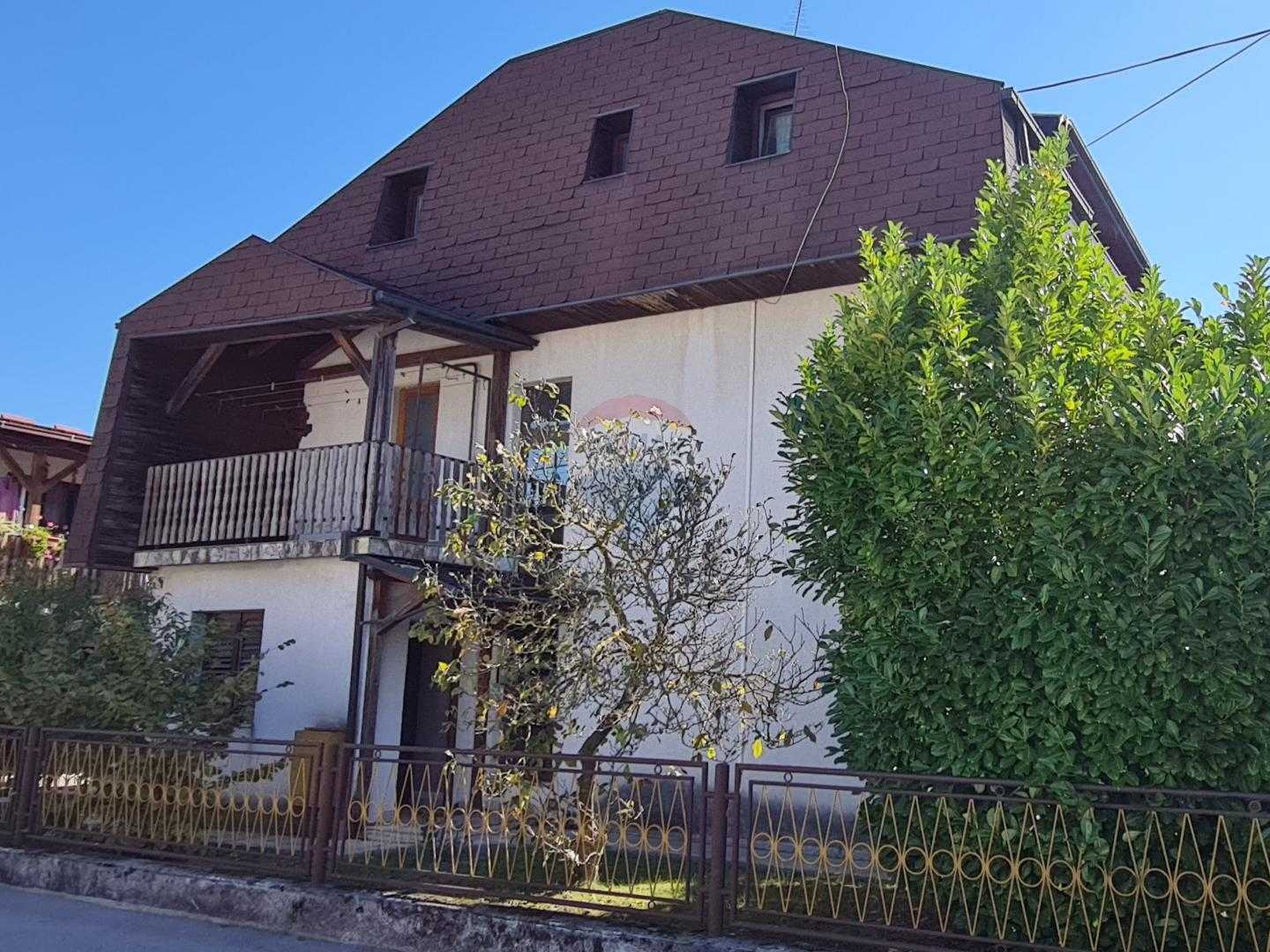 Dom w Novaki Kraljevecki, Zagrzeb, Grad 12033206