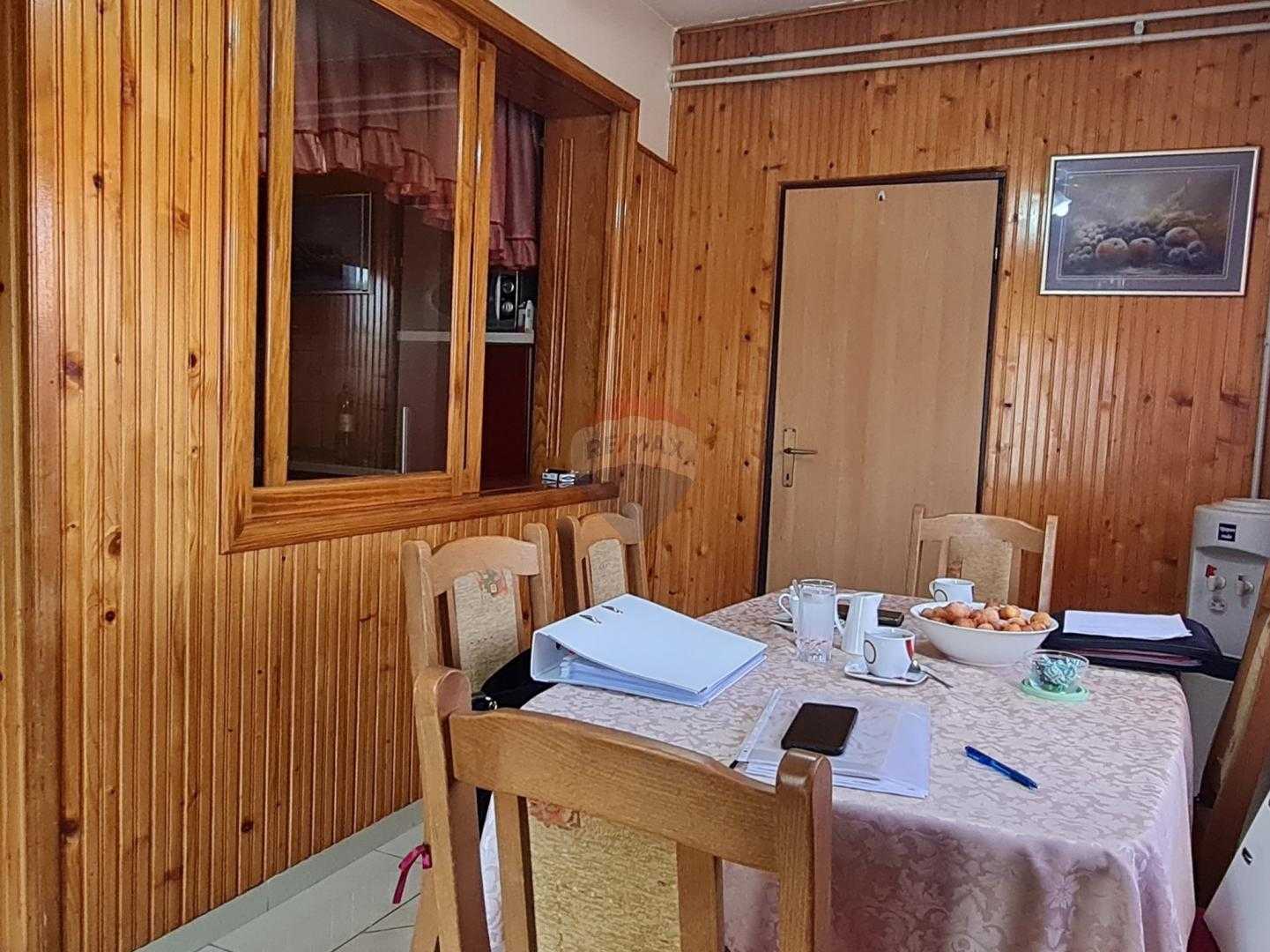 Huis in Hrvatska Kostajnica, Sisačko-moslavačka županija 12033249
