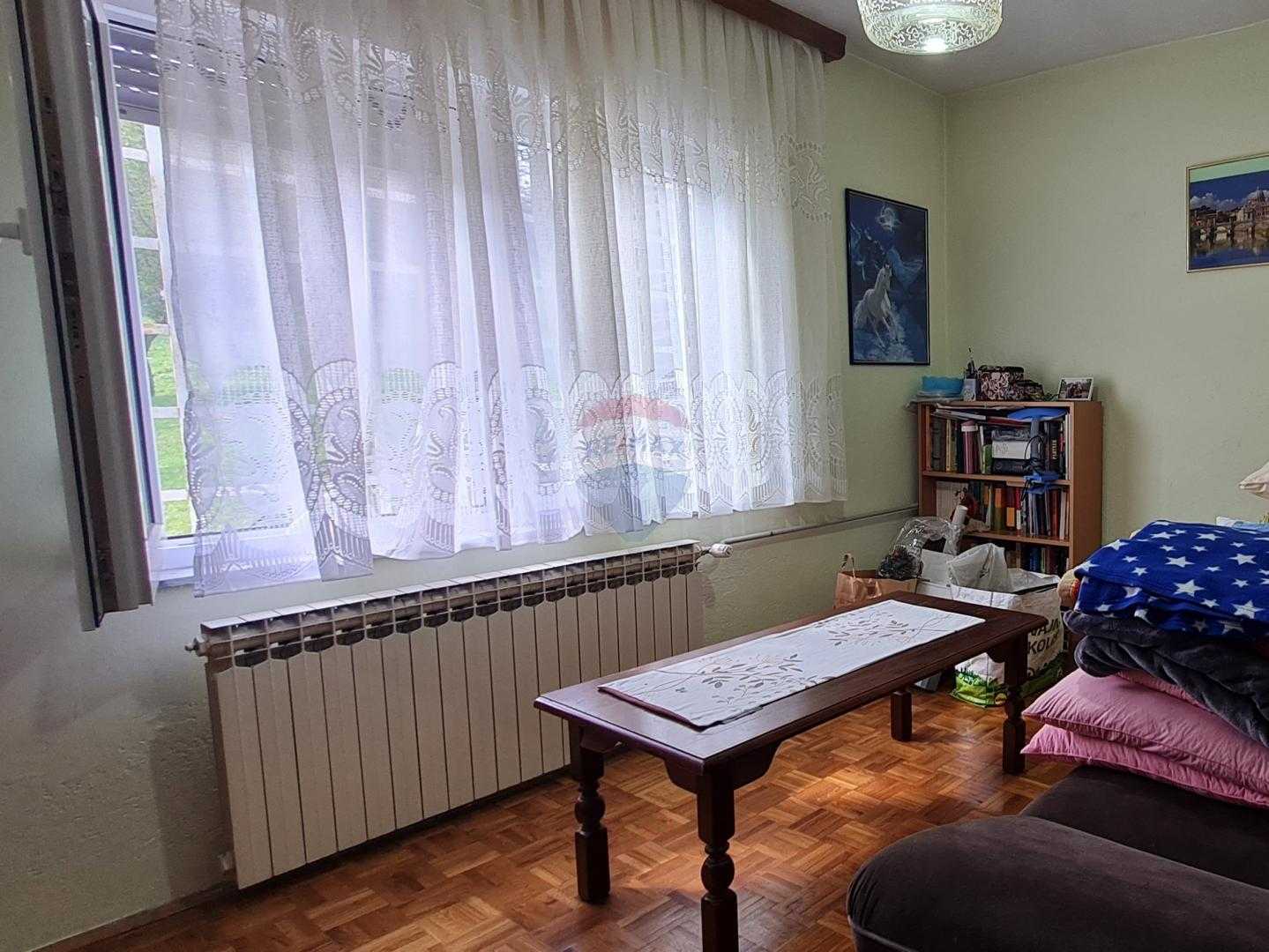 σπίτι σε Hrvatska Kostajnica, Sisačko-moslavačka županija 12033249